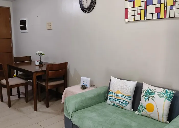 Homestay Ldn Secret Crib - Across Naia T3 Airport - Palm Tree Manila