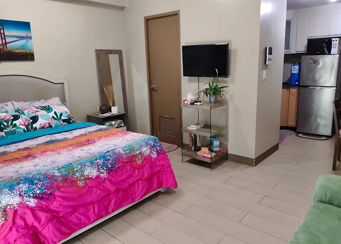 Ldn Secret Crib - Across Naia T3 Airport - Palm Tree Homestay *