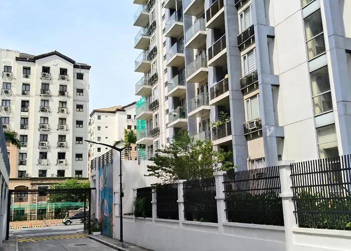 Ldn Secret Crib - Across Naia T3 Airport - Palm Tree Homestay