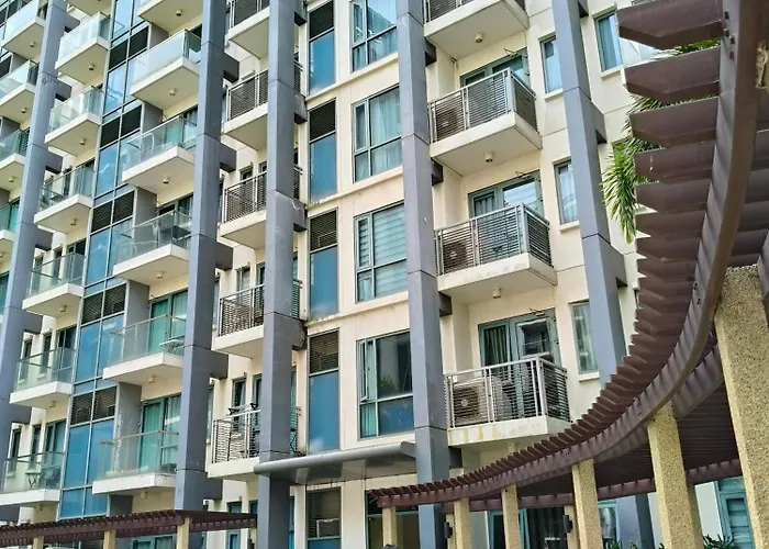 Homestay Ldn Secret Crib - Across Naia T3 Airport - Palm Tree *
