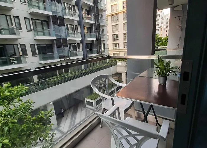 Homestay Ldn Secret Crib - Across Naia T3 Airport - Palm Tree Manila